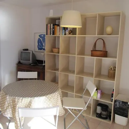 Appartamento Rue Paul Baudasse *